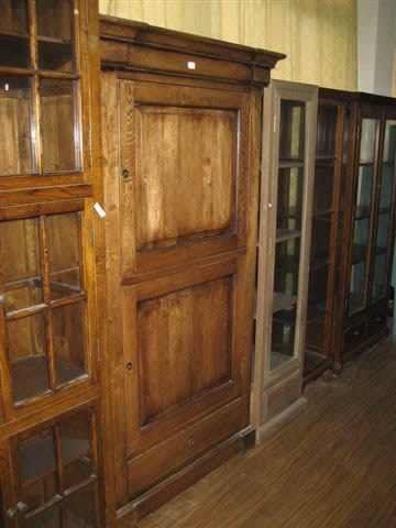 French / Country / Painted Furniture